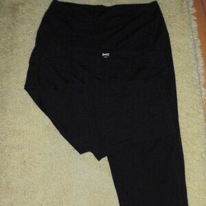 Set of Two Duluth Trading NoGA Relaxed Leg Pants XL RN#106803 Capri Length